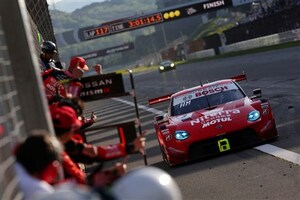 白熱の王座争い!! 国内二大レースのSUPER GTとSF、最終盤の見どころと観戦時のポイントを解説