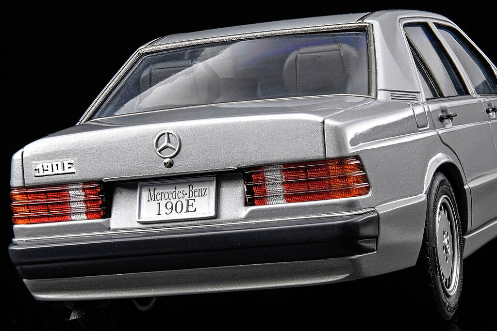 フジミ　メルセデス　ベンツ　190E AMG 確認用 再評価高まるネオクラシック！フジミ製プラモ「メルセデス