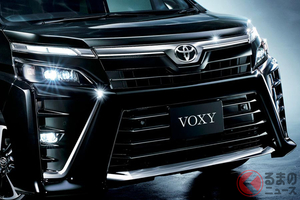 トヨタ「ヴォクシー」がきらめき感アップ！ モノトーンの「ノア」特別仕様車が登場