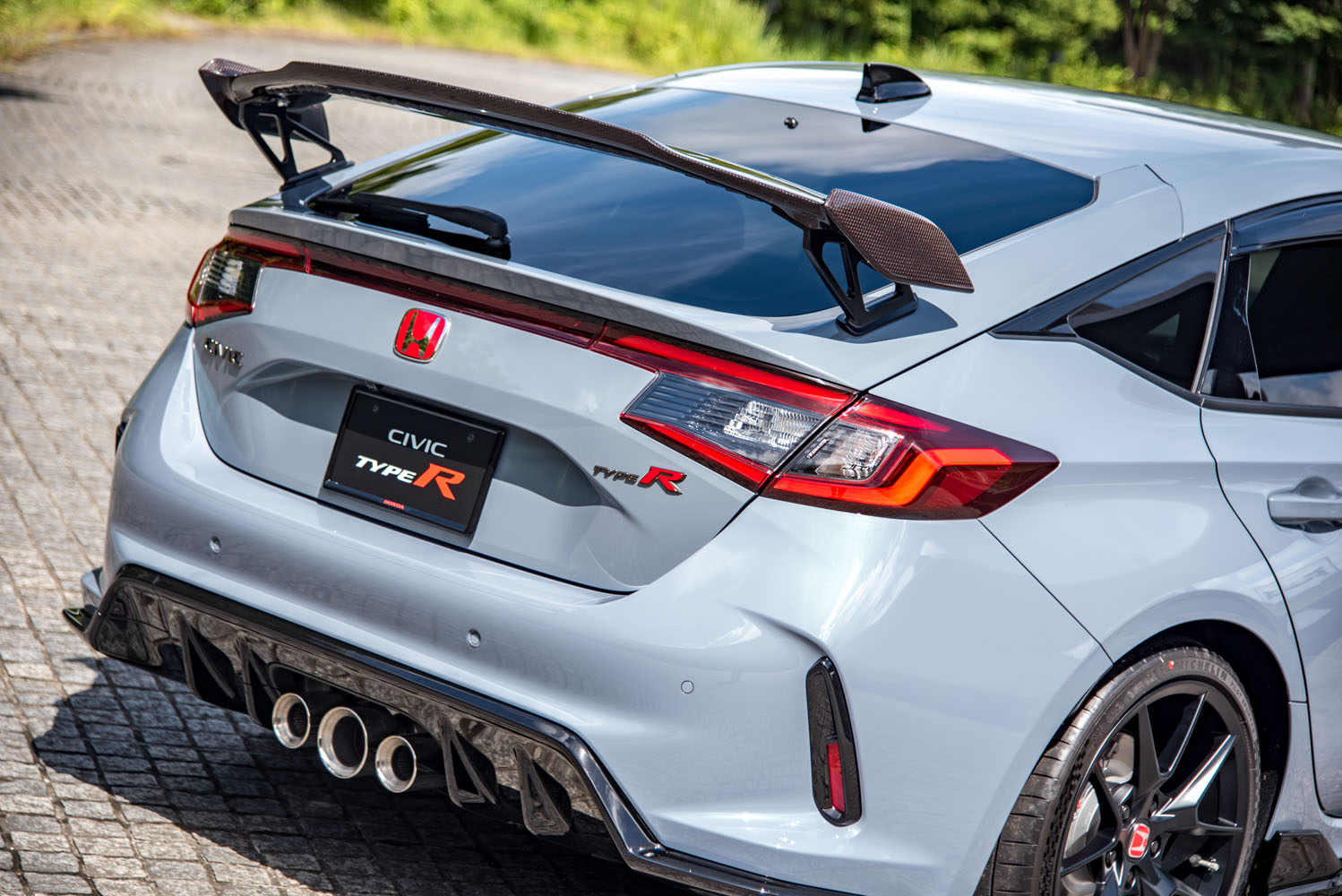 HONDA typeR FL5純正オプションカーボンテールゲートスポイラー