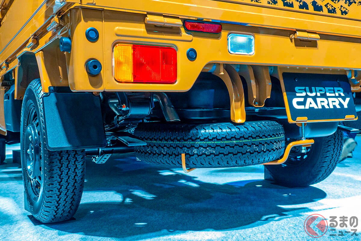 12年ぶり大刷新！ スズキ“新型「軽トラ」登場へ！ 内外装デザイン“一新”＆安全装備強化の「新キャリイ」が「かっこいい」「心強い」と話題に