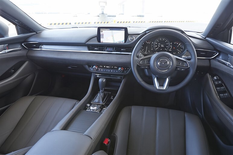 異例の大改良でプレミアム領域に迫った新アテンザ。その背景も気になる