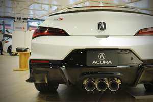 迫力の3本出しエグゾースト！ ホンダが、7月3日まで「アキュラ・インテグラ・タイプS」展示中