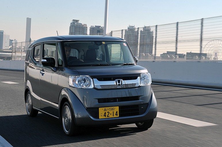 N Box スラッシュ試乗 それってファンキー Carview 自動車情報サイト 新車 中古車 Carview