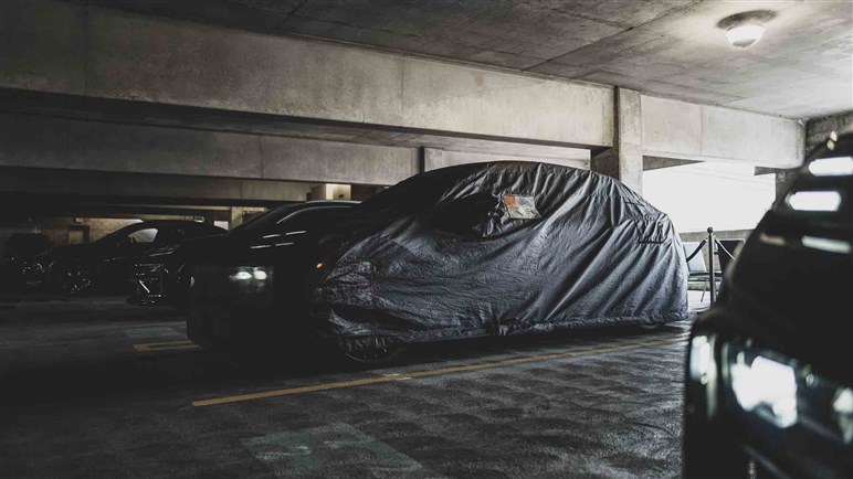 ポルシェ、新型マカンを1月25日に発表。EV化により人気SUVのデザインはどう変わる？