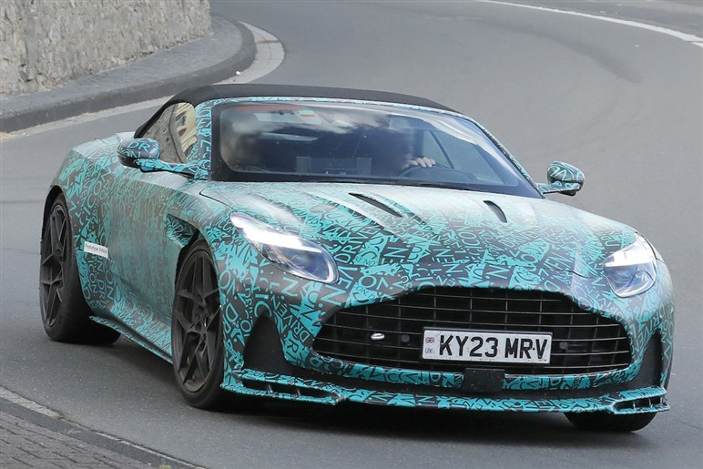【720馬力超えのモンスター爆誕？】アストンマーティン「DB12」の“Sモデル”がマジで化け物…キミは戦闘機か？