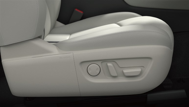 【鳴物入りの登場から約3年】現在の「CX-60」の状況は？ 一部改良で復活も新型「CX-5」登場で正念場に
