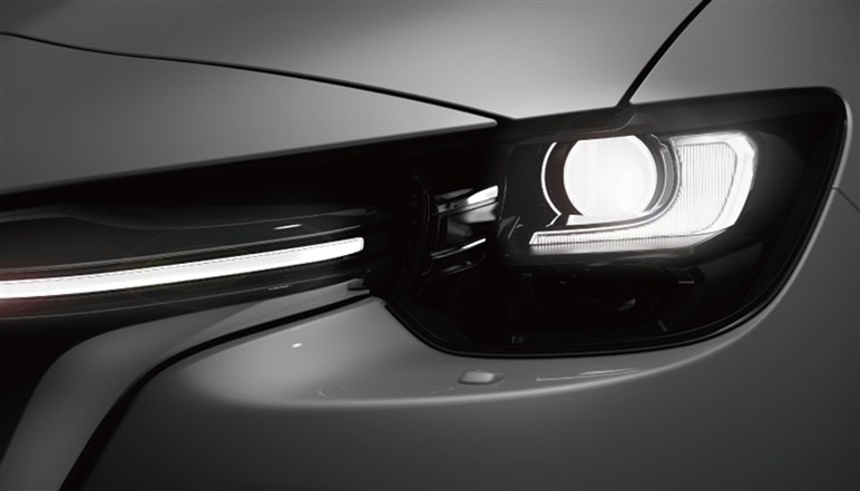 【鳴物入りの登場から約3年】現在の「CX-60」の状況は？ 一部改良で復活も新型「CX-5」登場で正念場に