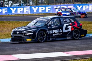 改良版ホンダZR-Vが初ポールも、絶好調カローラクロスが1-2制覇／TC2000第4戦