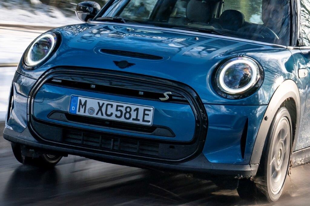 MINIお前もか!? BMWがMINIの100％EVブランド化を発表！ その衝撃とは