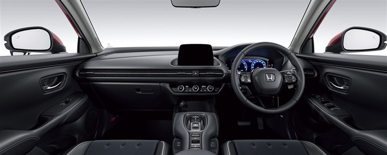 ホンダ「CR-V」に待望のハイブリッド追加！ 日本向けに最適化され2025年10月ころ導入。価格は550万円～
