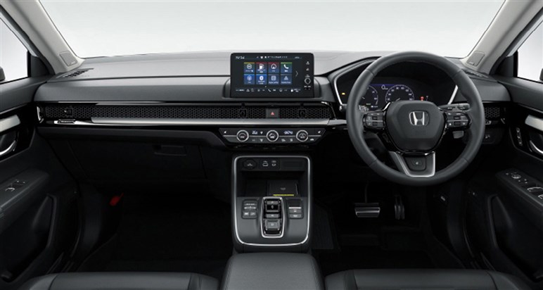 ホンダ「CR-V」に待望のハイブリッド追加！ 日本向けに最適化され2025年10月ころ導入。価格は550万円～