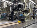 トヨタ、津波影響で国内11工場の31日1直を稼働停止　5工場は31日2直の停止を決定