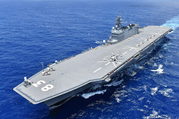自衛隊の護衛艦の中に実在の「まさかの施設」とは 乗組員しか入れないが戦前からある！ しかも管理は “艦長もち”