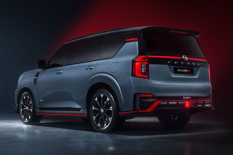 【日産の頂点】「パトロール」はGT-Rに続くブランドの象徴になれるか…ランクルとの比較でユーザーはどう評価している？