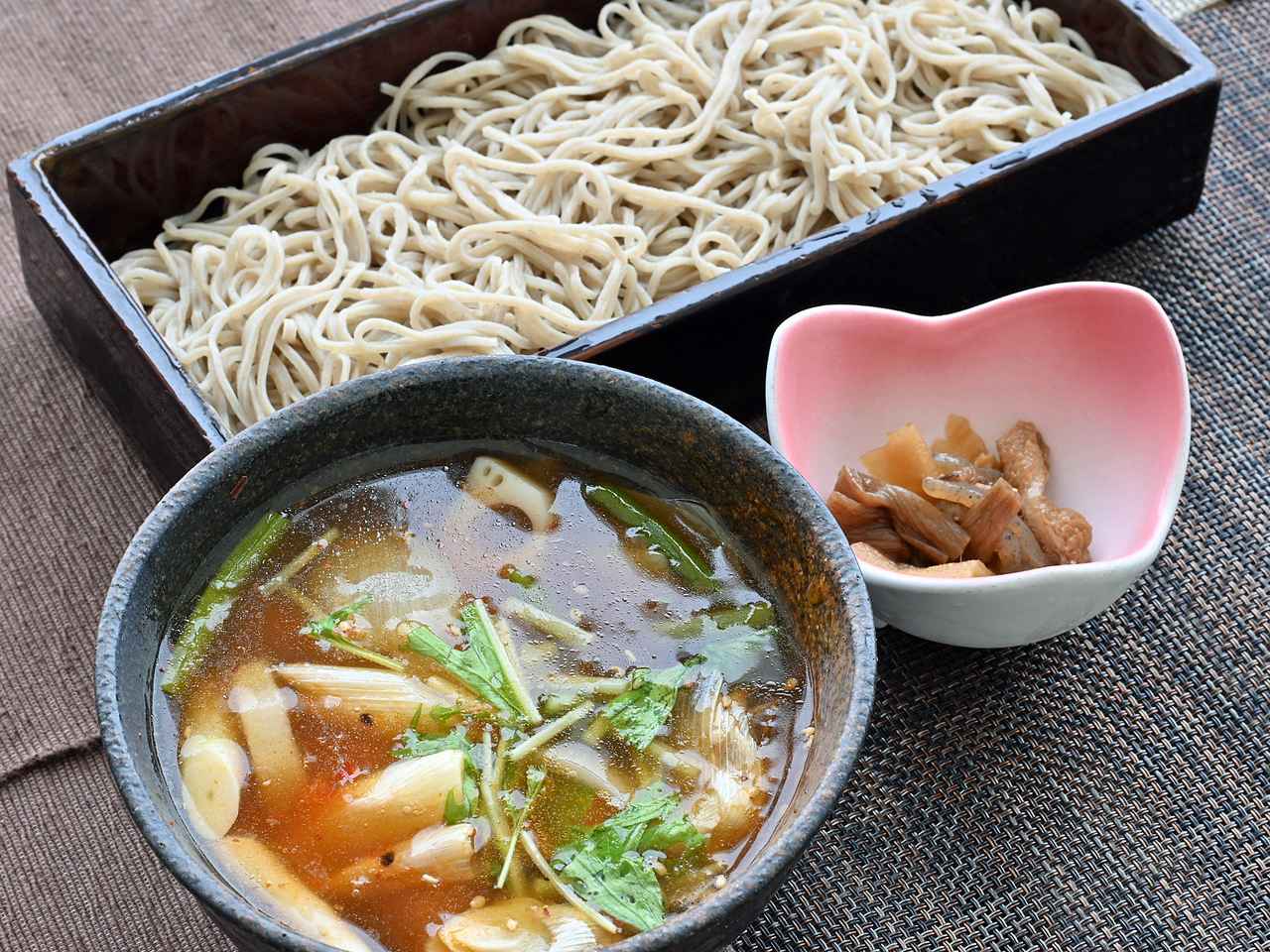 ドライブグルメ 常磐自動車道 友部sa 下り で本格派の そば と洋風の うどん を味わう Webモーターマガジン 自動車情報サイト 新車 中古車 Carview