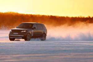 レンジローバー初のEV 極寒地で走行テスト 過酷な環境下で高いパフォーマンス実証