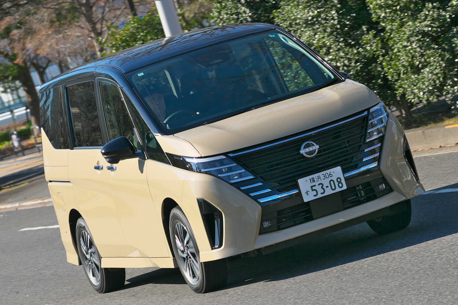 日産「セレナ」は4WDの「e-4ORCE」がオススメ！ 1000キロテストして燃費・リセールに加え、突然の大雪でも安心できるのが理由です