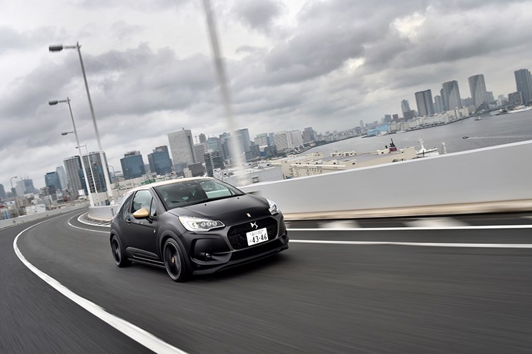 限定40台のDS3 パフォーマンスに試乗。眺めて、聴いて、走って感じる歓び