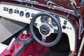 660ccで「800万円」オーバー！ 斬新「2人乗りスポーツカー」が凄い！ スズキエンジン搭載×クラシックデザインを採用！ 地を這う“軽量ボディ”の「ケータハム セブン」シリーズとは