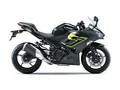 【カワサキ】ライトウェイト・スポーツ「Ninja 250」のカラー＆グラフィックを変更して11/1に発売！
