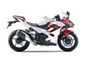 【カワサキ】ライトウェイト・スポーツ「Ninja 250」のカラー＆グラフィックを変更して11/1に発売！