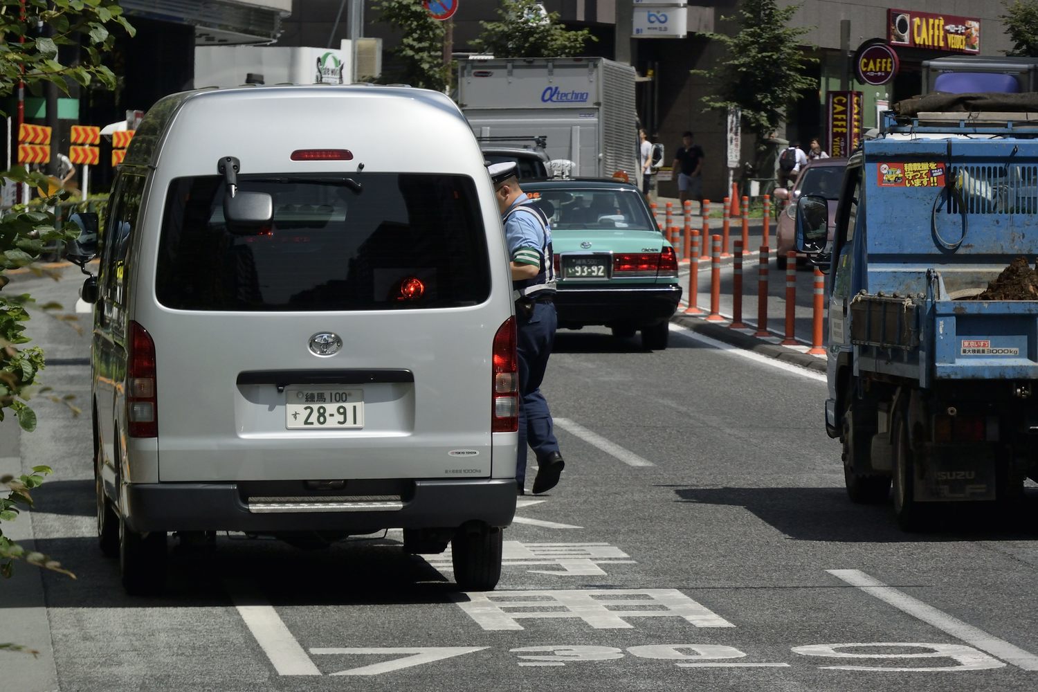交通取り締まりマニアが こだわり 解説 取り締り 覆面パトカー５つの疑問 ベストカーweb の写真 自動車情報サイト 新車 中古車 Carview