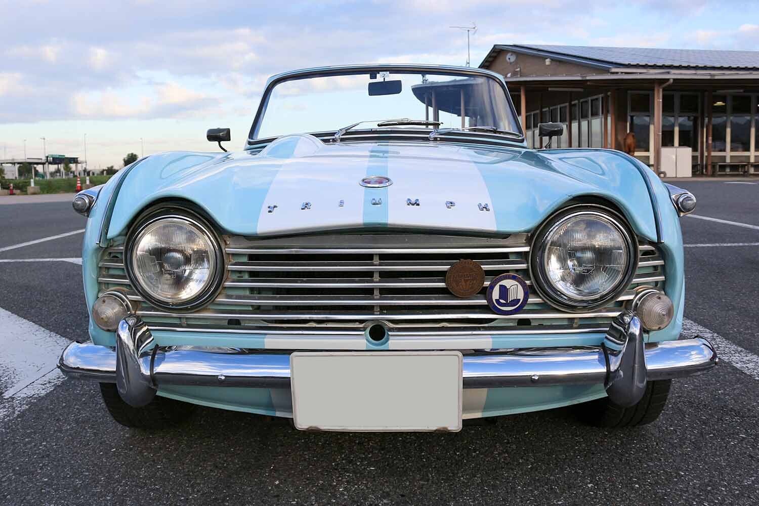 漫画を見て購入したトライアンフ「TR4A IRS」を愛して32年…ブリティッシュグリーンから水色にオールペンして理想のスタイルを追求