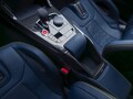 BMW「M4」が伝説の“46”を背負う！ヴァレンティノ・ロッシ選手とのコラボモデル発表