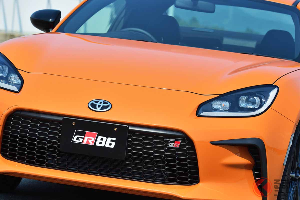 トヨタ GR86 オレンジラジコンカー Amazon | HJ64 1/64 トヨタ GR86 RZ 10th Anniversary Limited