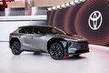 トヨタ 新型BEV「C-HR+」「bZ4X」世界初披露！ヨーロッパのBEV展開を強化