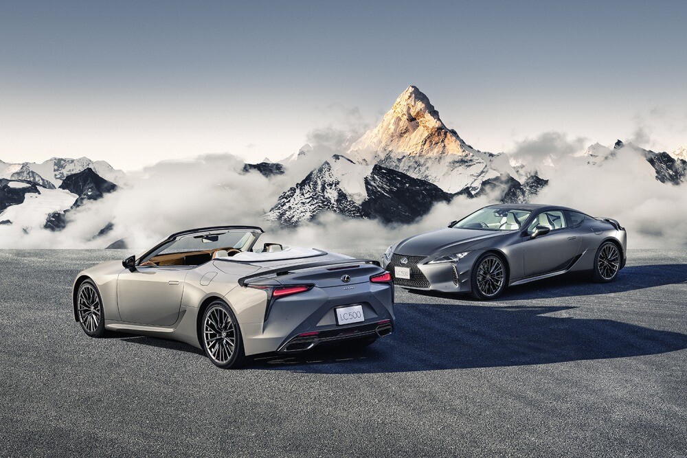 【剛性感と操縦性を向上】レクサスLCを一部改良、専用カラー＆チューニングの限定車『ピナクル』も登場