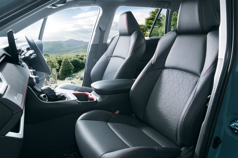 【5月21日発表】トヨタが新型「RAV4」のティザーを公開。予想デザイン、価格、パワトレ…最新情報まとめ