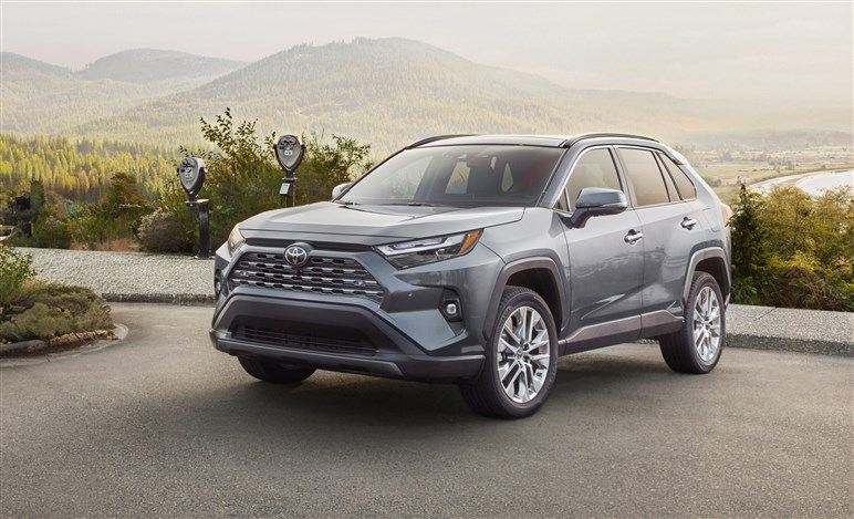 【5月21日発表】トヨタが新型「RAV4」のティザーを公開。予想デザイン、価格、パワトレ…最新情報まとめ