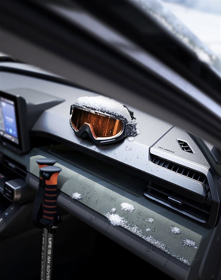 【5月21日発表】トヨタが新型「RAV4」のティザーを公開。予想デザイン、価格、パワトレ…最新情報まとめ