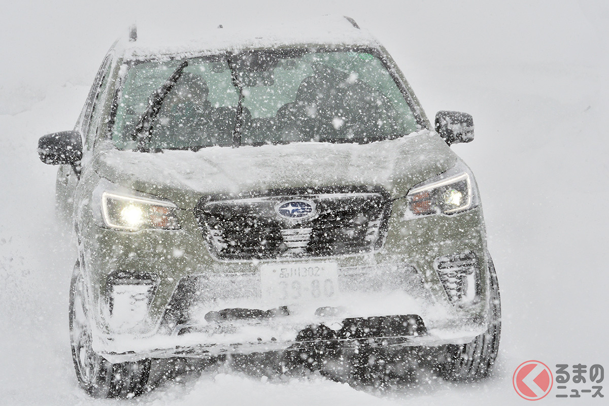 雪道最強の乗用車 スバル新型 フォレスター は雪でも無敵 安定感バツグンの訳は くるまのニュース 自動車情報サイト 新車 中古車 Carview