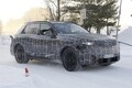 【独自】BMW新型「X5」は“シャークノーズ×縦長キドニー”で大胆イメチェン…26年末生産開始