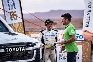 トヨタ車体の『ランクル300』がモロッコラリーを完走、トーヨータイヤがタイヤ供給でサポート