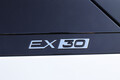 【試乗】日本にピッタリのEVがきたっ！　速くてエコで先進的なボルボEX30の魅力にノックアウト