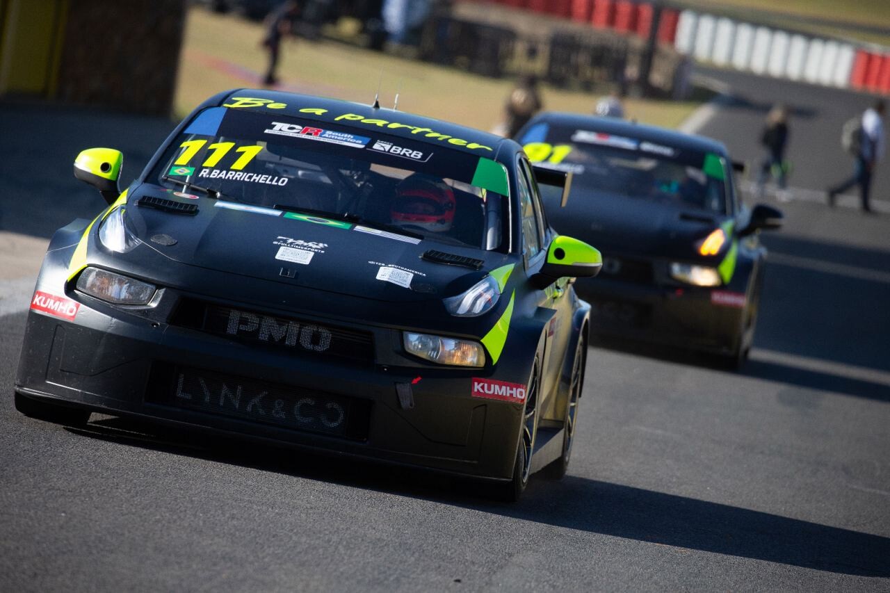 スター選手の饗宴。TC2000王者とSCBタイトル候補が快勝。バリチェロもテスト参加／TCR南米第3戦