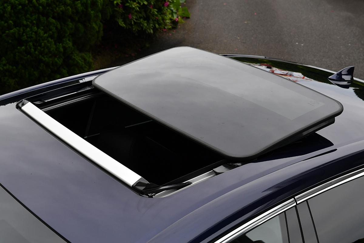 かつて憧れの装備だった屋根が開く サンルーフ の装着車が減ってきたワケ Web Cartop の写真 3ページ目 自動車情報サイト 新車 中古車 Carview
