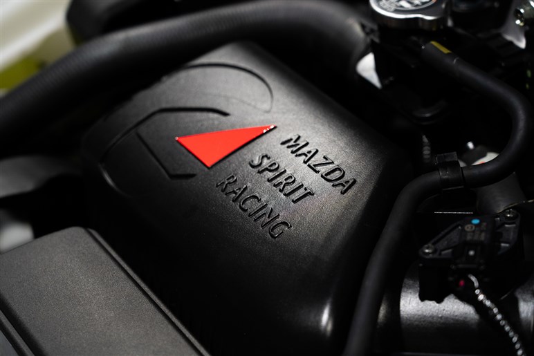 【10日発表！】待望の“2.0L搭載”ソフトトップは確定。新・高性能ロードスターはどんなクルマ？