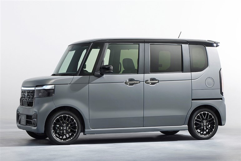 三菱が予告する“新型軽”は「万年脇役」の汚名を返上できるか…日産まで戦々恐々とするシャレにならない理由