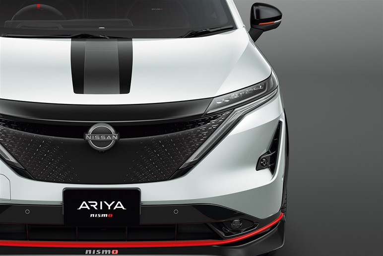 【BYDも驚くコスパ】日産の「新型BEV」の激安価格と超絶スペックが話題。ネットではどう評価されている？