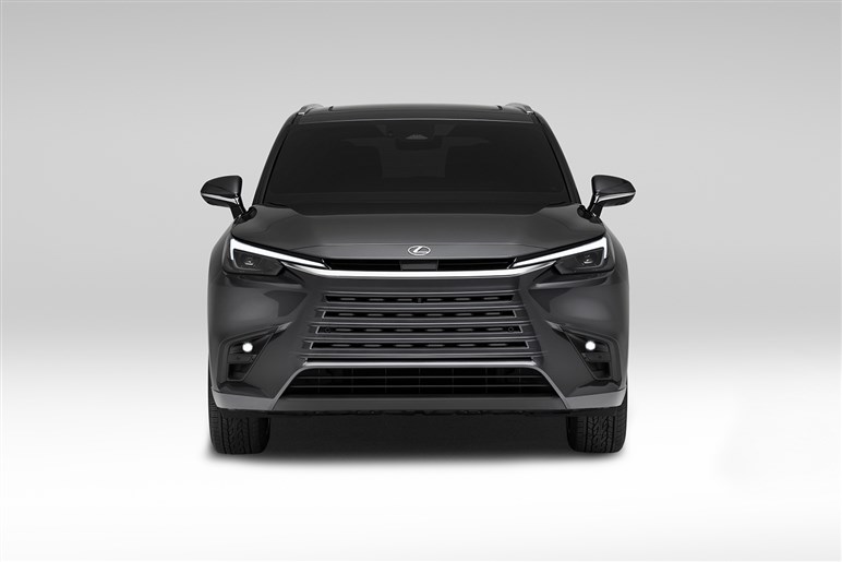 【トランプ関税】で実現しそうな米国からの逆輸入車。大穴「インフィニティ」の上陸を推したいこれだけの理由