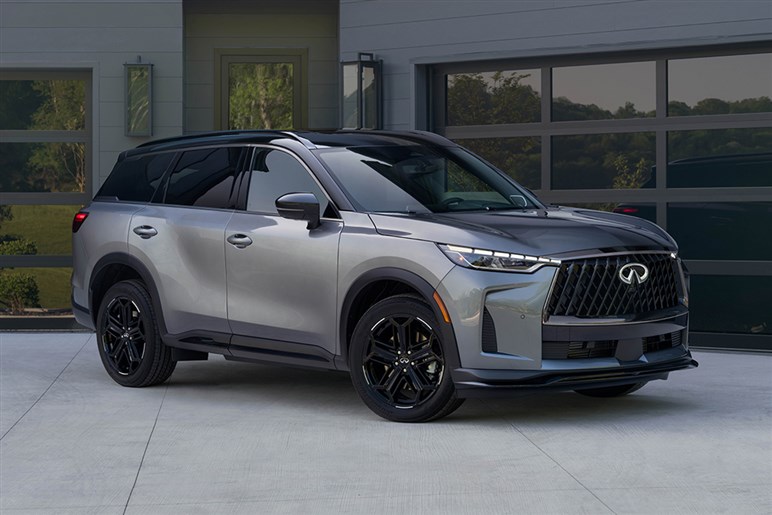 【トランプ関税】で実現しそうな米国からの逆輸入車。大穴「インフィニティ」の上陸を推したいこれだけの理由