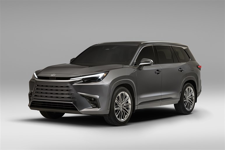 【トランプ関税】で実現しそうな米国からの逆輸入車。大穴「インフィニティ」の上陸を推したいこれだけの理由