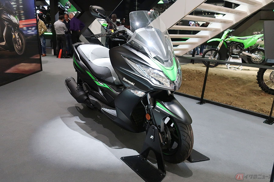 バイクのデイライト規制緩和 車幅灯と側方反射器は義務化へ メリットは バイクのニュース 自動車情報サイト 新車 中古車 Carview