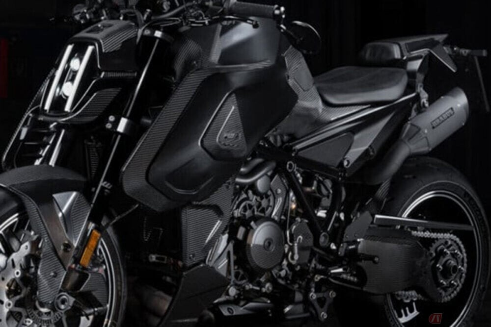 限定100台の「KTM×ブラバス」最新モデル!! 「BRABUS 1400 R シグネチャーエディション」ドイツで発表 価格は約897万円