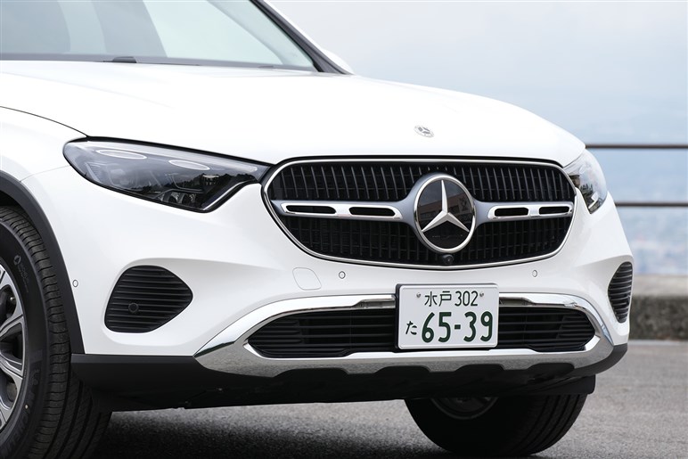 メルセデスの最新「GLC EV」は“300SEL”顔？ 800V充電＆0-100km加速4秒未満などのスペックも明らかに